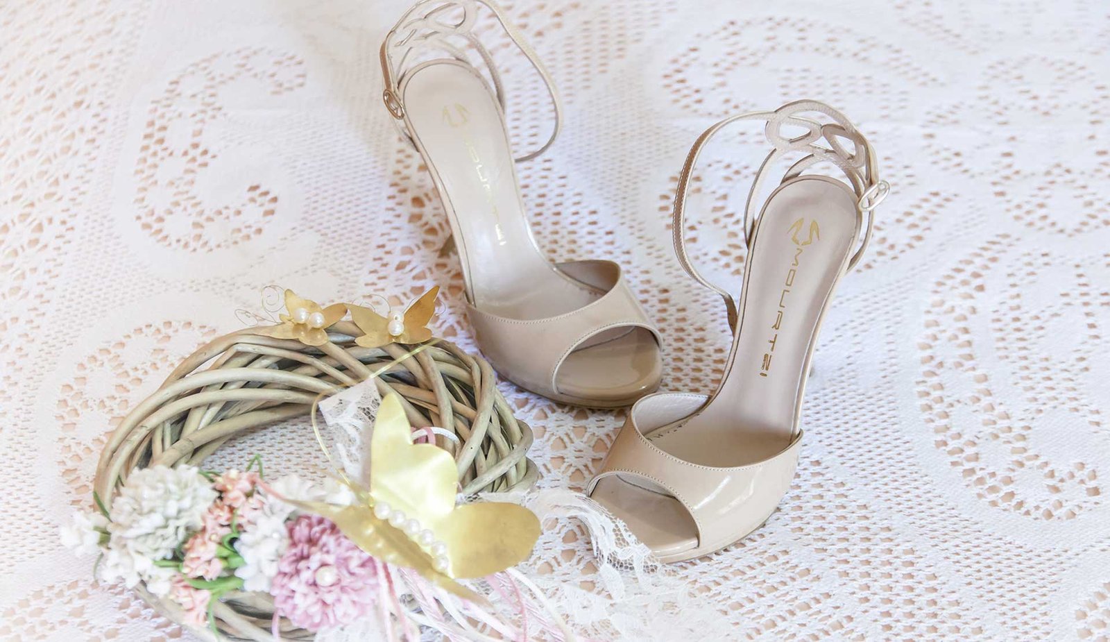 Athleisure-Inspired Gowns For The Bride Who Lives with Yoga